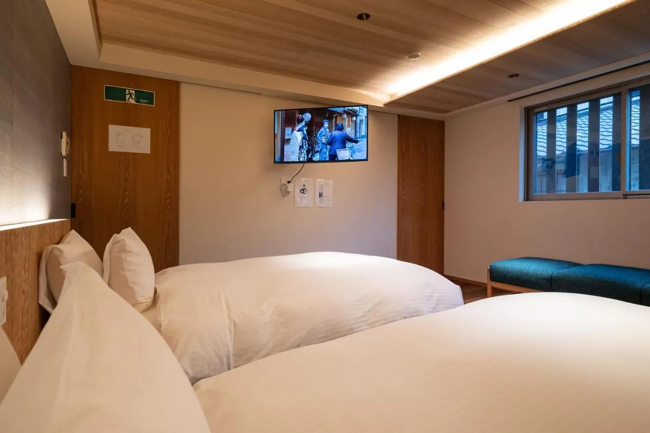 樺屋 四条高瀬川 Kabaya Shijo Takasegawa Villa Kyoto Japan